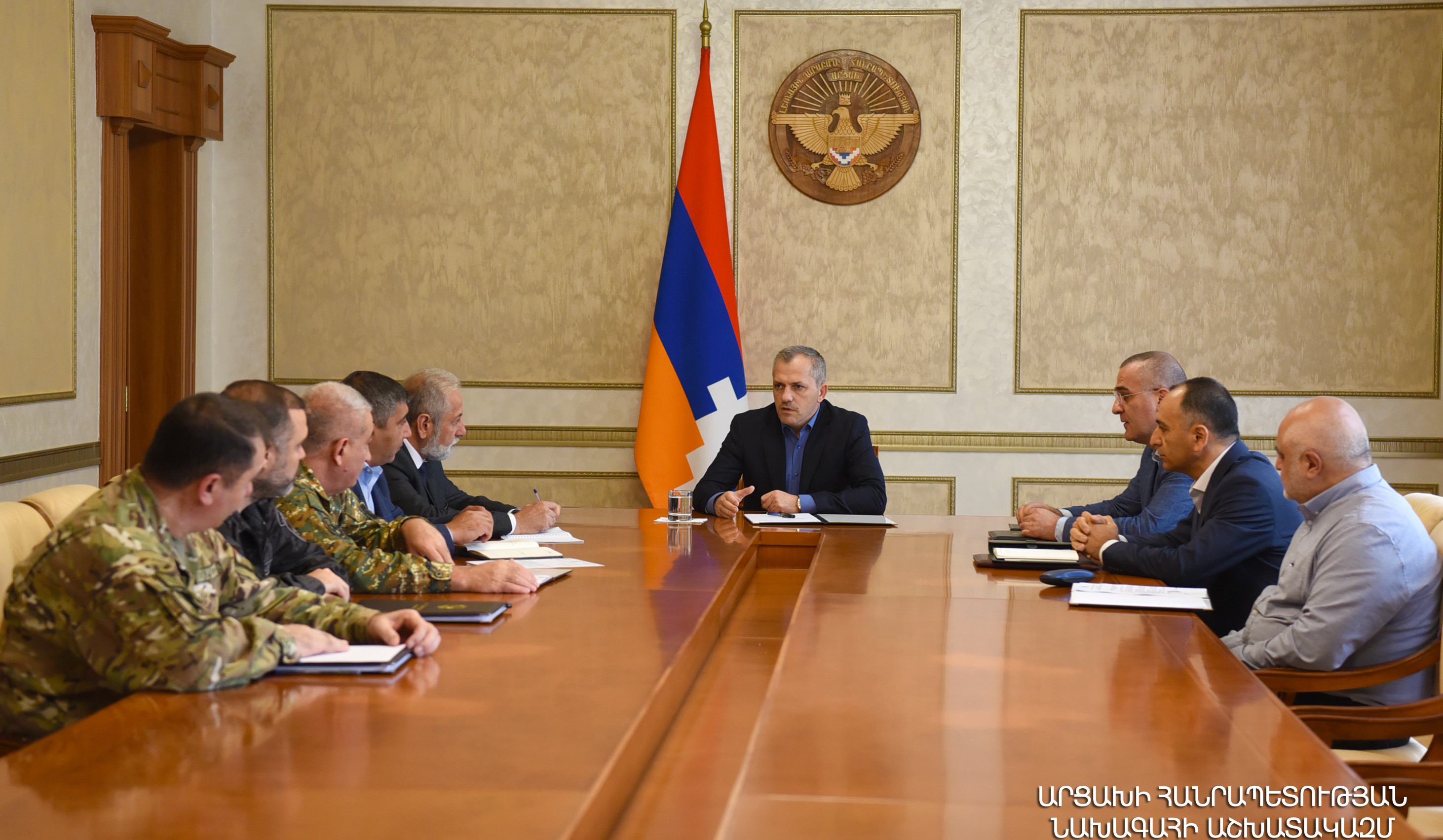 Президент НК Самвел Шахраманян провел рабочее совещание
