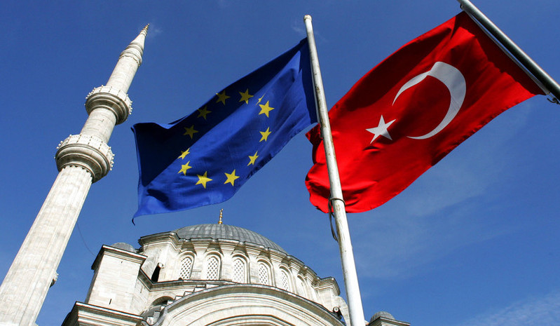 Թուրքիան և Եվրամիությունը կարող են տարբեր ճանապարհներով գնալ. Էրդողան