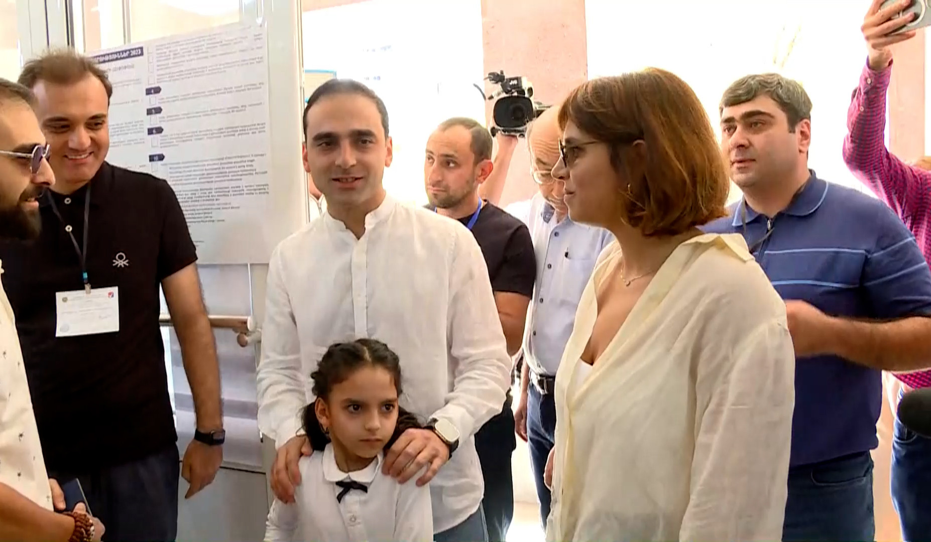 Ընտրելու իրավունքն է իրացնում «Քաղաքացիական պայմանագրի» քաղաքապետի թեկնածու Տիգրան Ավինյանը | ՈՒՂԻՂ