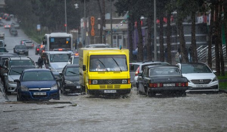 Հորդառատ անձրևների հետևանքով առաջացած սելավներն ավերածություններ են առաջացրել Ադրբեջանում