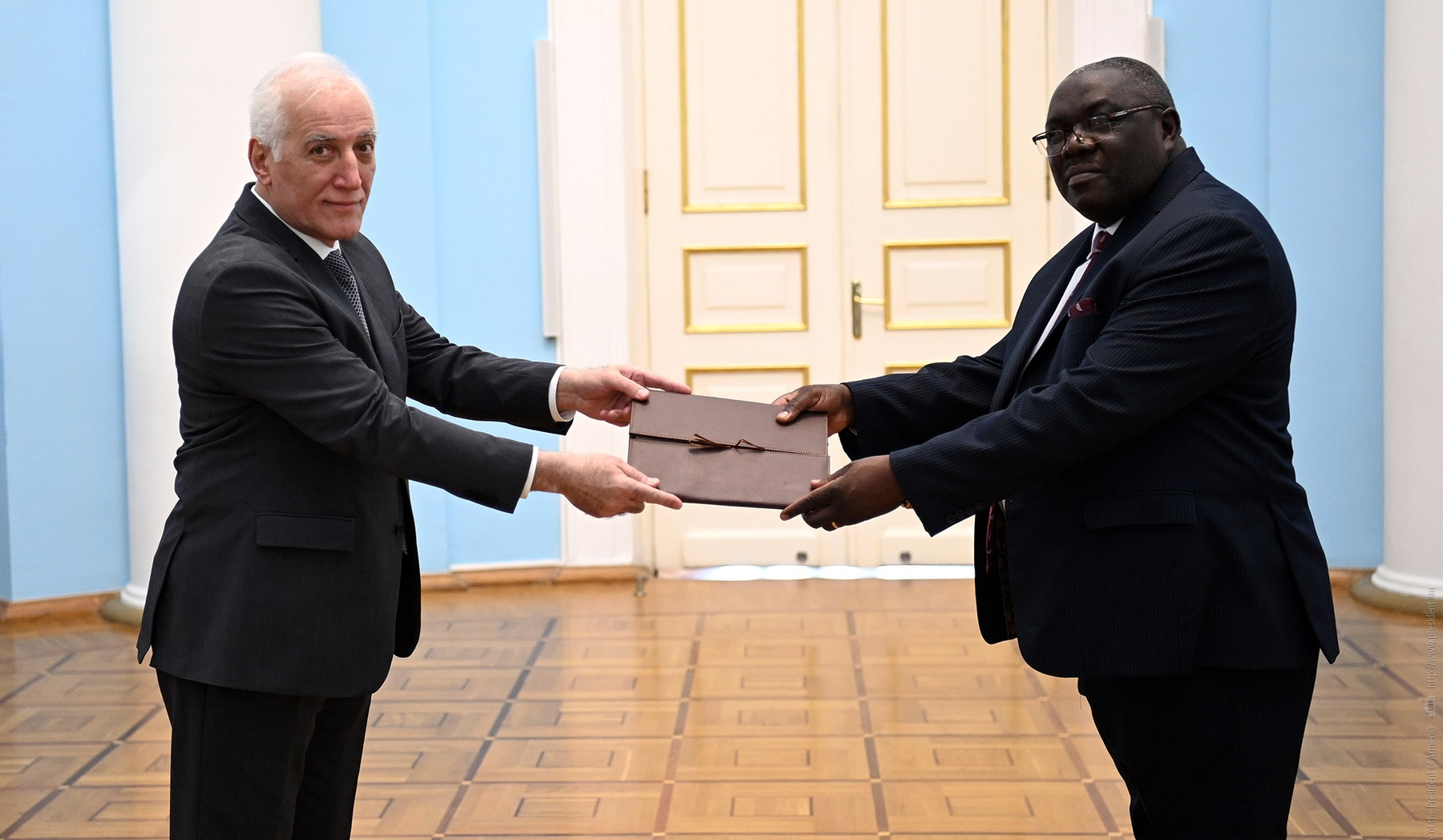 The newly-appointed Ambassador of Zimbabwe to Armenia Bright Kupemba presented his credentials to President Vahagn Khachaturyan