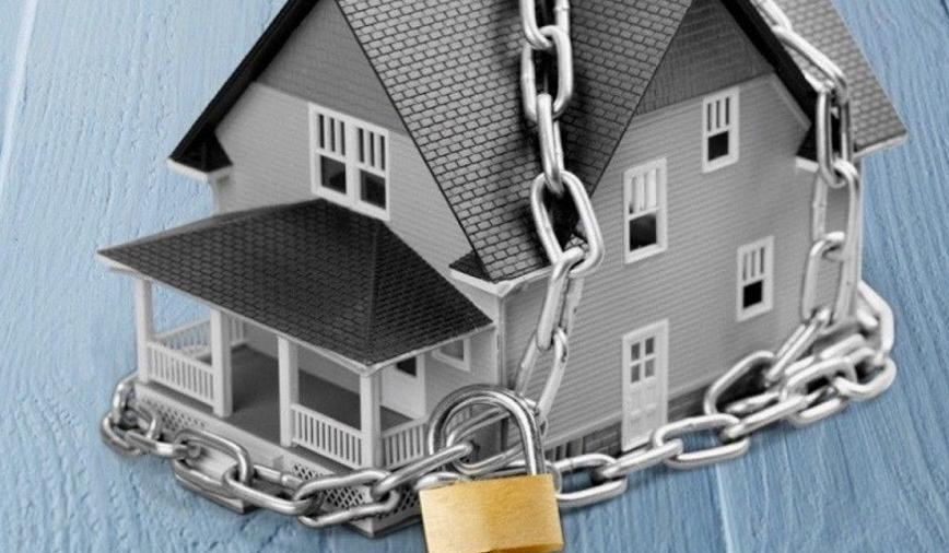 Դատախազությունը Երևանի քաղաքապետարանի ճարտարապետության և քաղաքաշինության վարչության նախկին պետից պահանջում է բռնագանձել 19 անշարժ գույք և 451 մլն դրամ