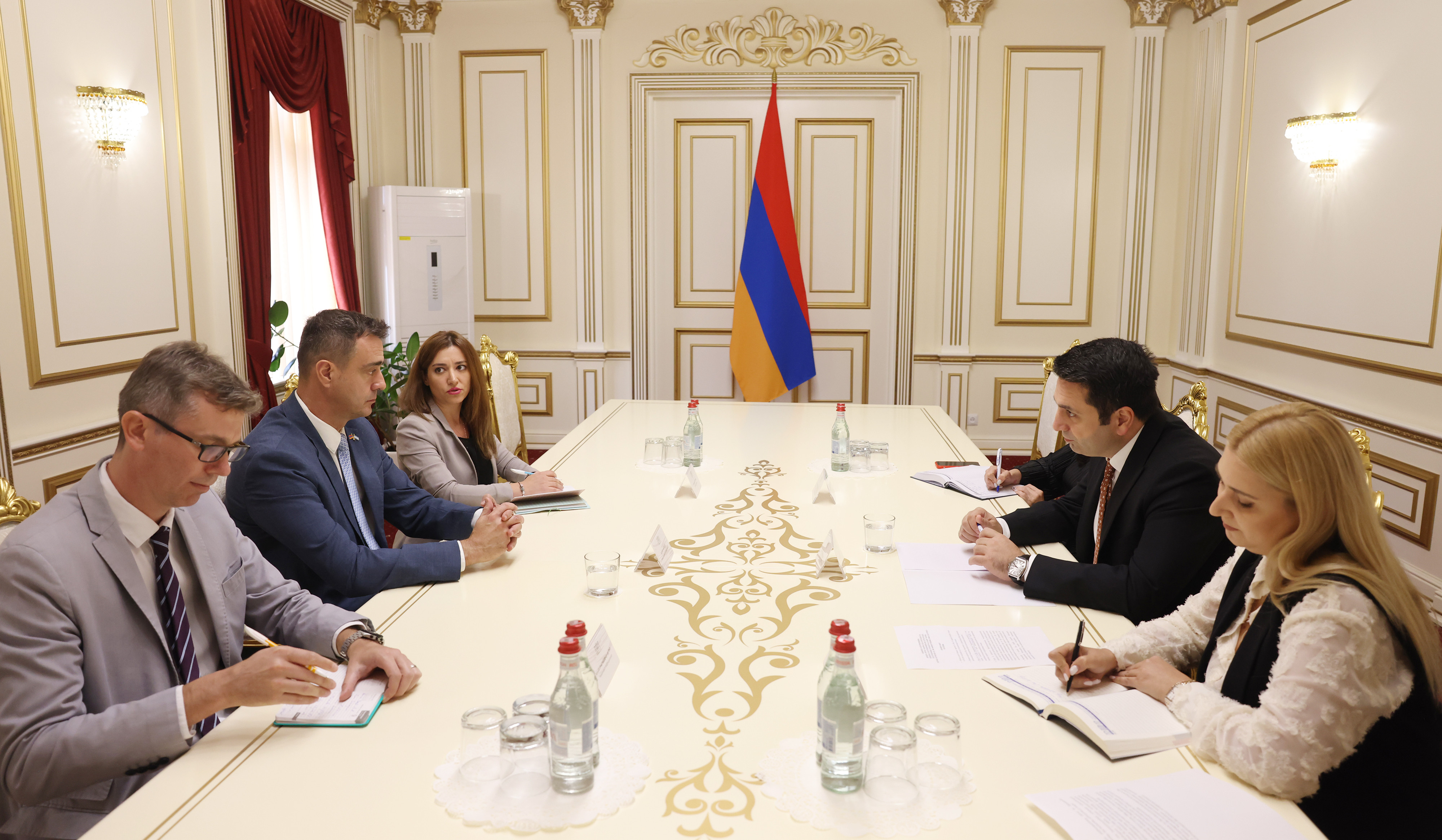 Ambassador of Argentina to Alen Simonyan: International community should react in form of clear actions