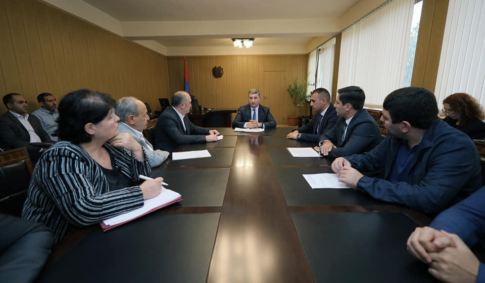 Քննարկվել է ԼՂ-ից բռնի տեղահանվածներին կացարանով, սնունդով և այլ պարագաներով ապահովելու գործընթացի կազմակերպումը