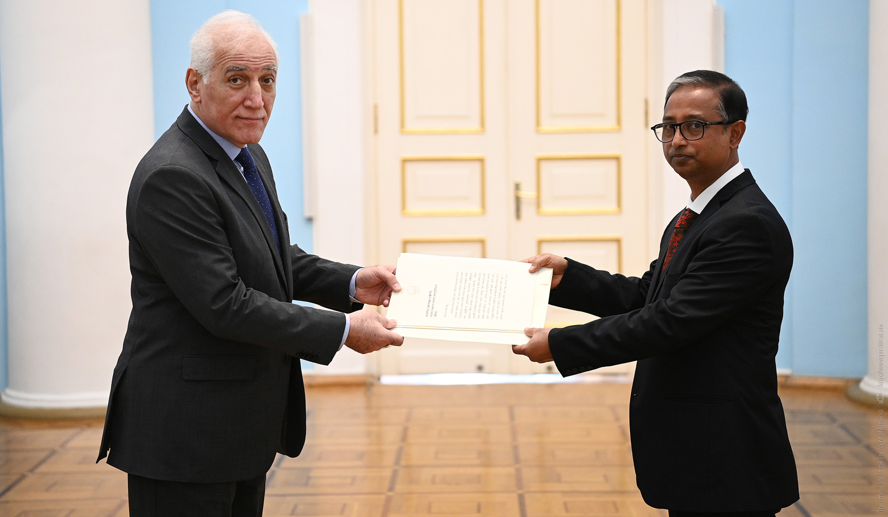 Վահագն Խաչատուրյանին իր հավատարմագրերն է հանձնել Հայաստանում Բանգլադեշի նորանշանակ դեսպանը