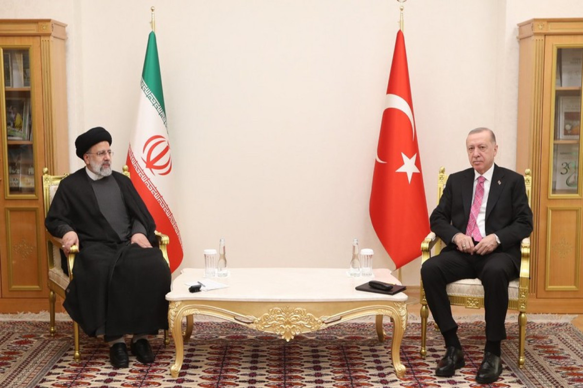 Türkiyə və İran prezidentləri İtelefon danışığı aparıb