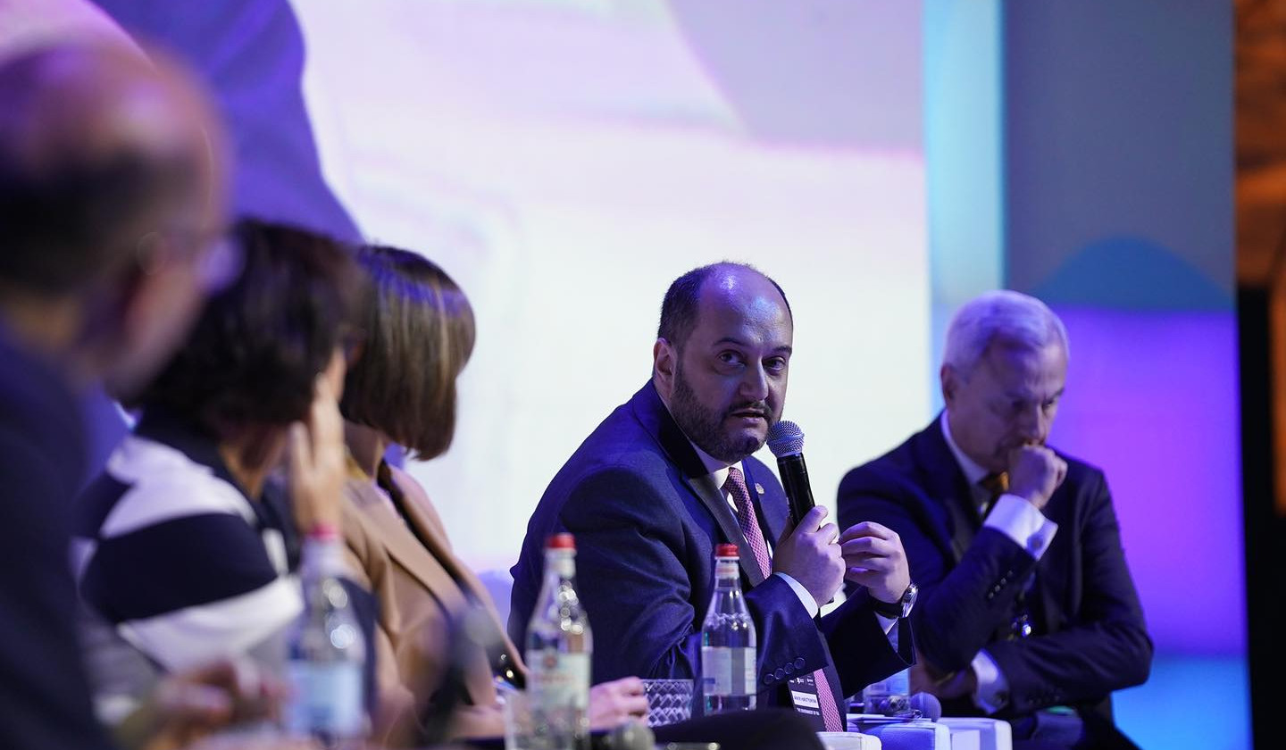 Արայիկ Հարությունյանը մասնակցել է «Խելացի քաղաքացի» պանելային քննարկմանը