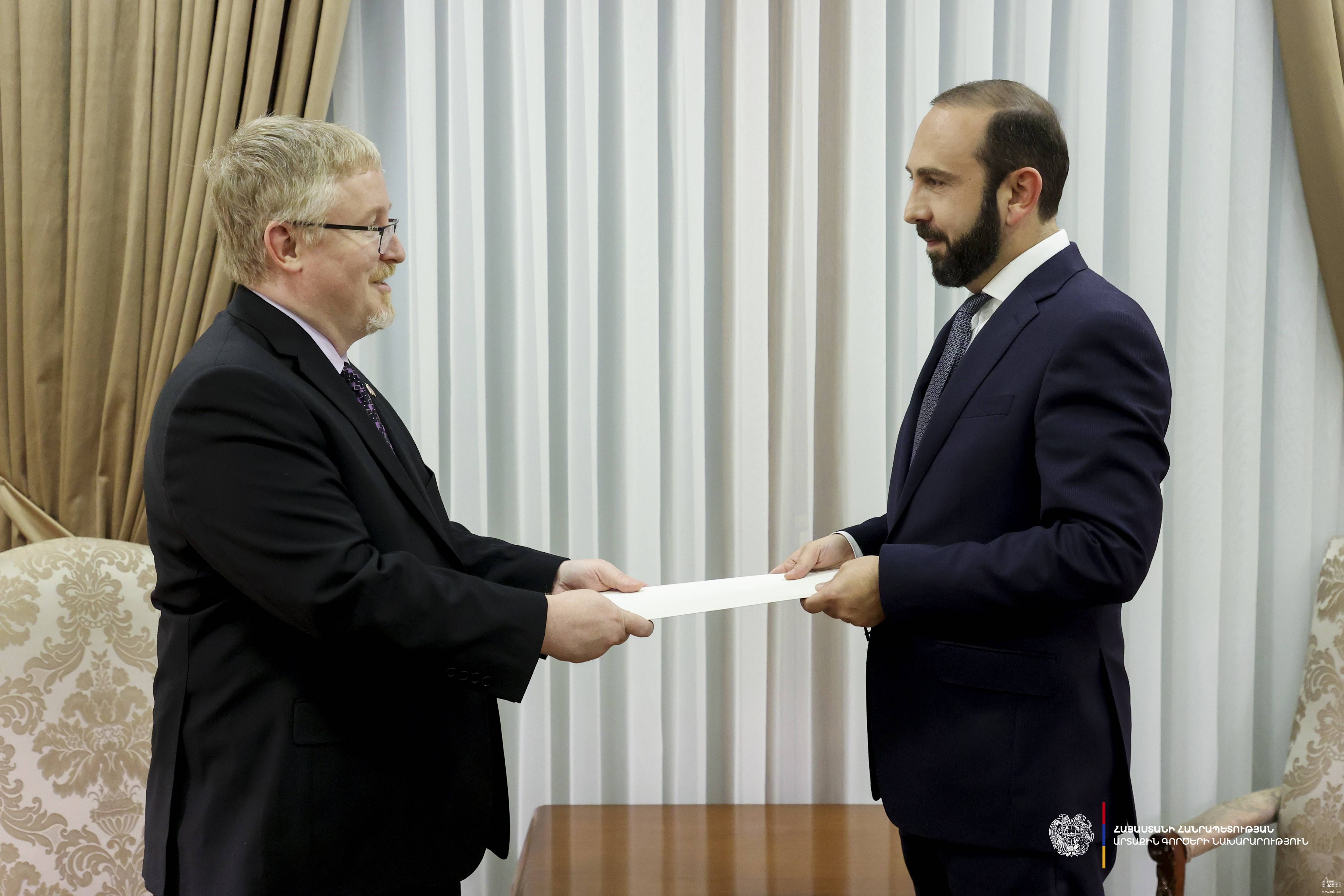 Minister of Foreign Affairs of Armenia received the newlyappointed