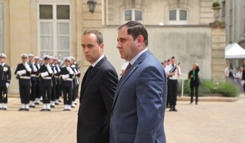 Suren Papikyan left for French Republic on a working visit