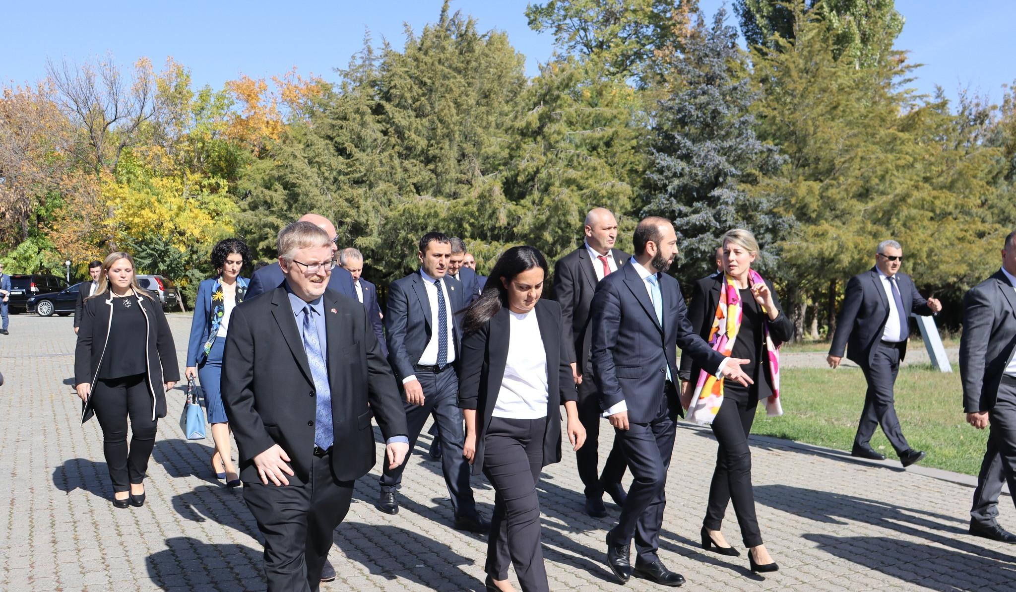 Կանադայի ԱԳ նախարար Մելանի Ժոլին այցելել է Հայոց ցեղասպանության հուշահամալիր