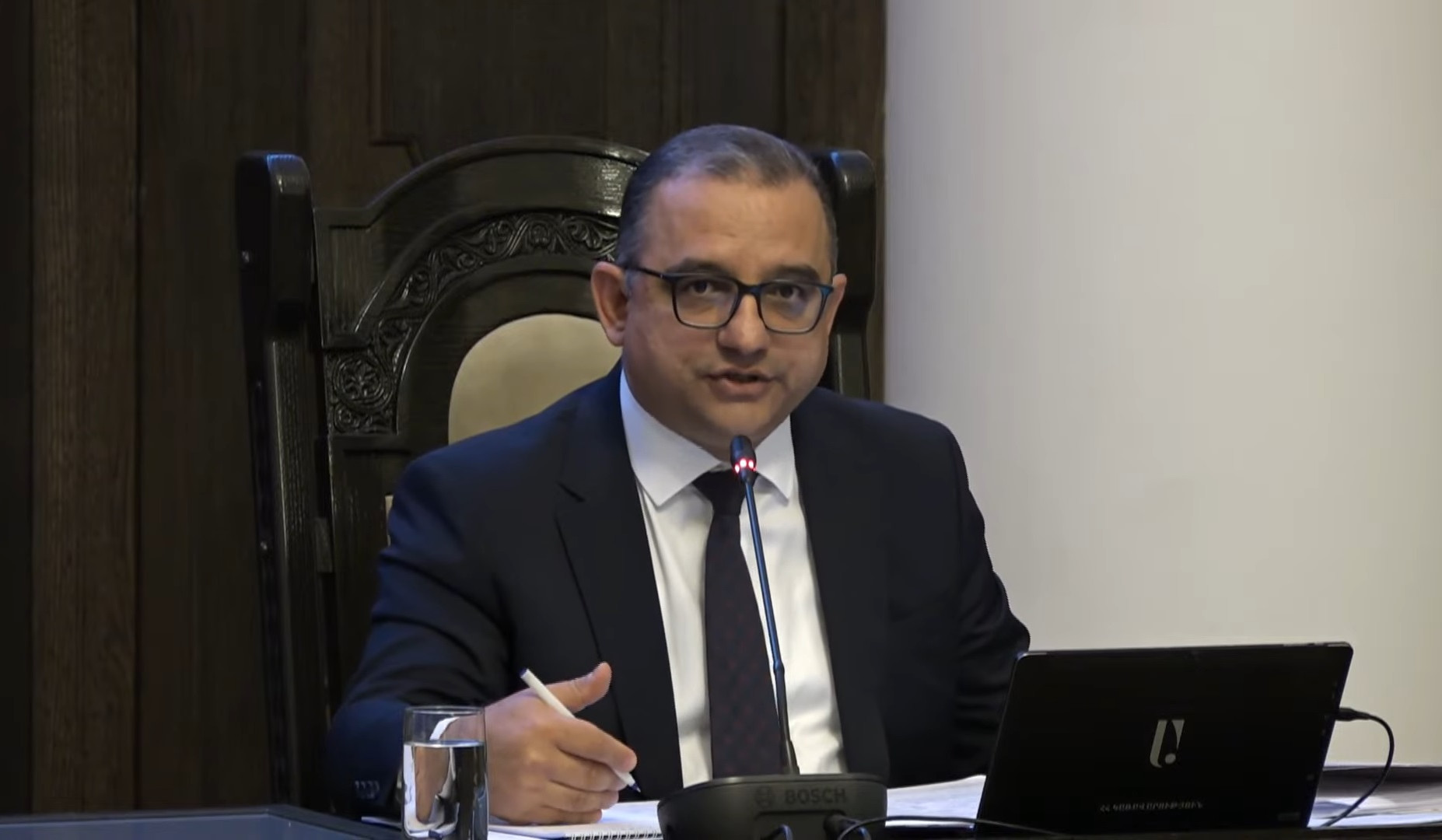 100-հազարական դրամի շահառու կդառնան նաև Կարմիր խաչի միջոցով բուժման նպատակով ԼՂ-ից ՀՀ տեղափոխվածներն ու նրանց երեխաները