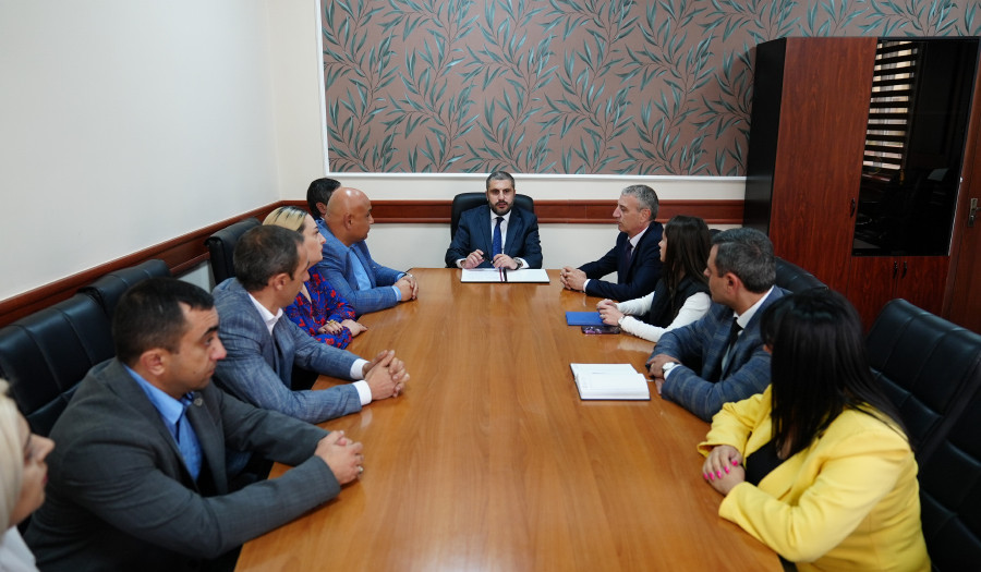 Երևանի քաղաքապետի առաջին տեղակալը ներկայացրել է Նոր Նորք, Դավթաշեն և Մալաթիա-Սեբաստիա վարչական շրջանների նոր ղեկավարներին