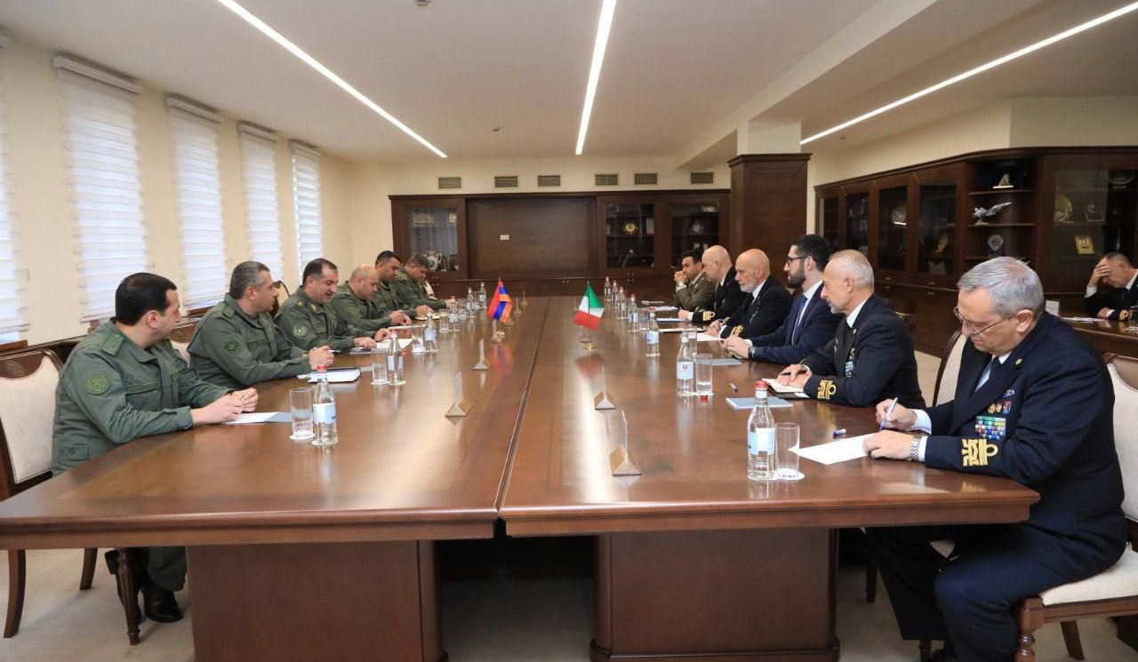 İtaliya və Ermənistan silahlı qüvvələri arasında 2024-cü il üçün əməkdaşlığın istiqamətləri müəyyən edilib