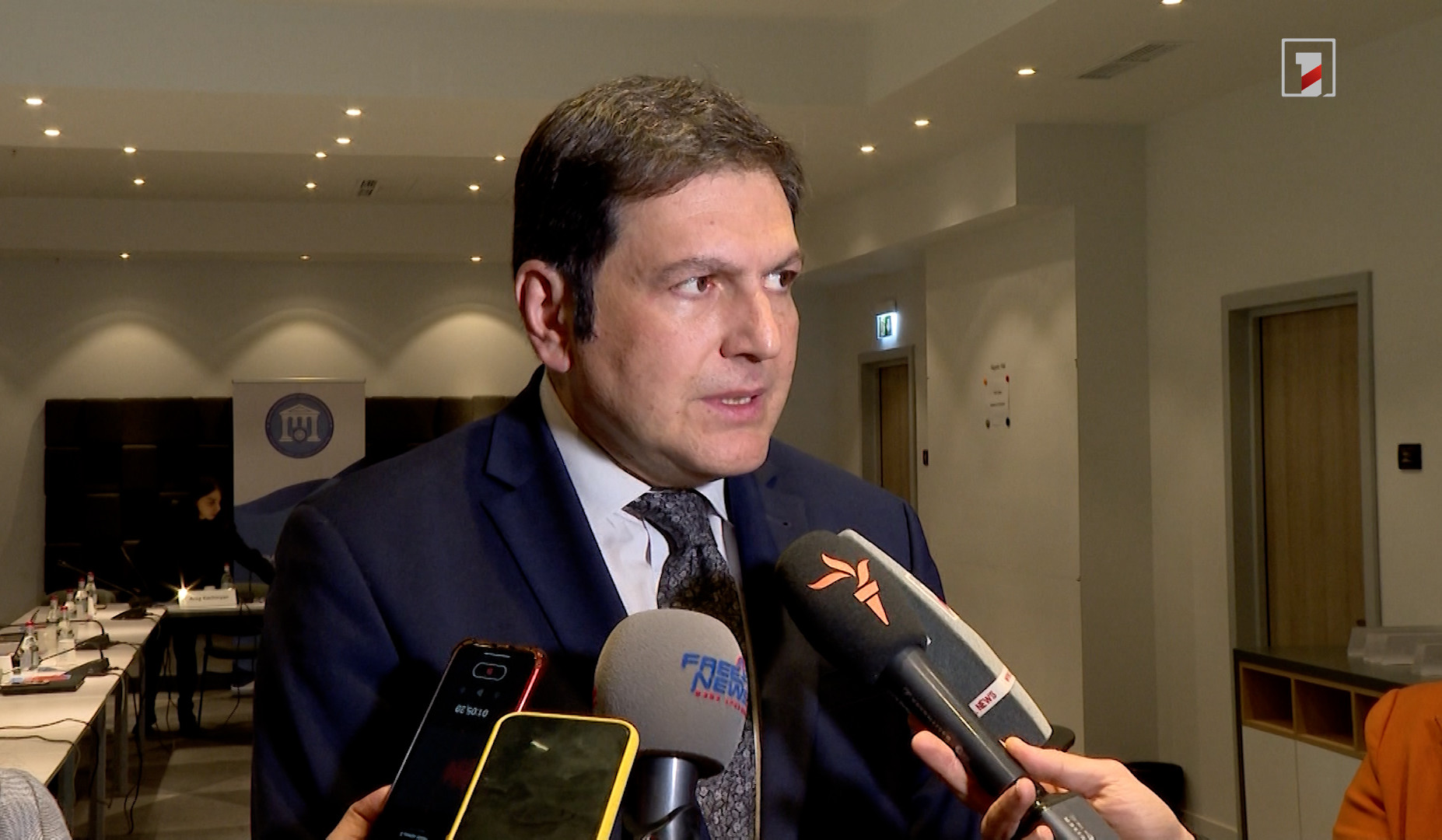 Azərbaycanla sərhəddə Aİ müşahidəçilərinin sayının artırılmasına dair razılaşma var: Hovhannisyan