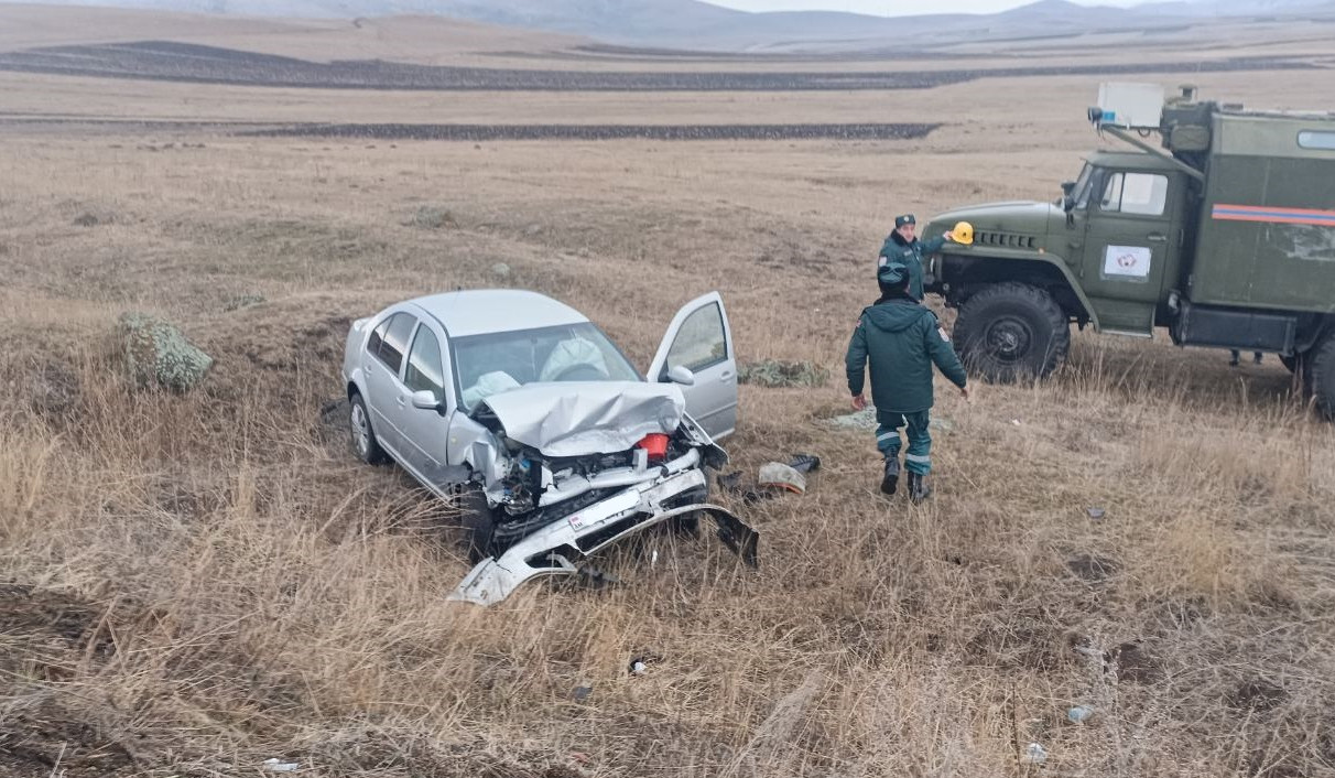 Բավրա-Գյումրի ավտոճանապարհին ավտոմեքենաներ են բախվել. տուժածները հոսպիտալացվել են