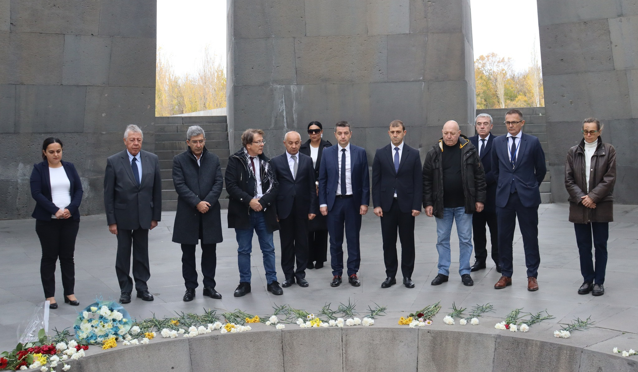 Мэр Сент-Этьена посетил Мемориал Геноцида армян