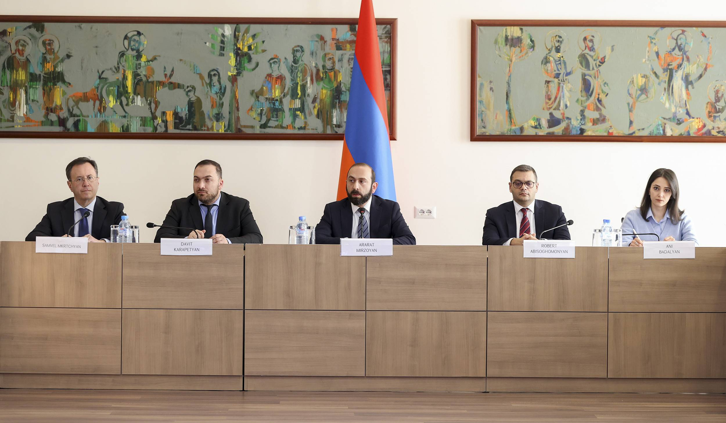 Арарат Мирзоян встретился с послами Евросоюза и стран-членов ЕС, аккредитованными в Армении