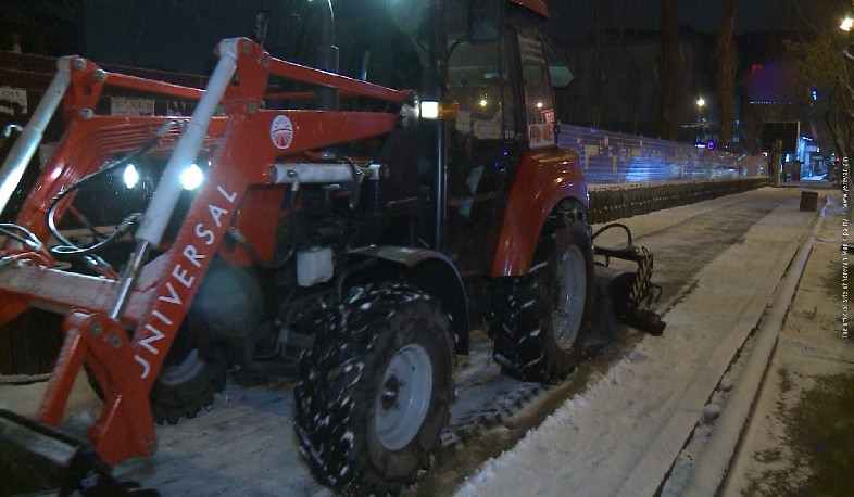 Երևանի քաղաքապետարանի նախաձեռնությամբ ձեռք է բերվել 50 ձնամաքրման տեխնիկա