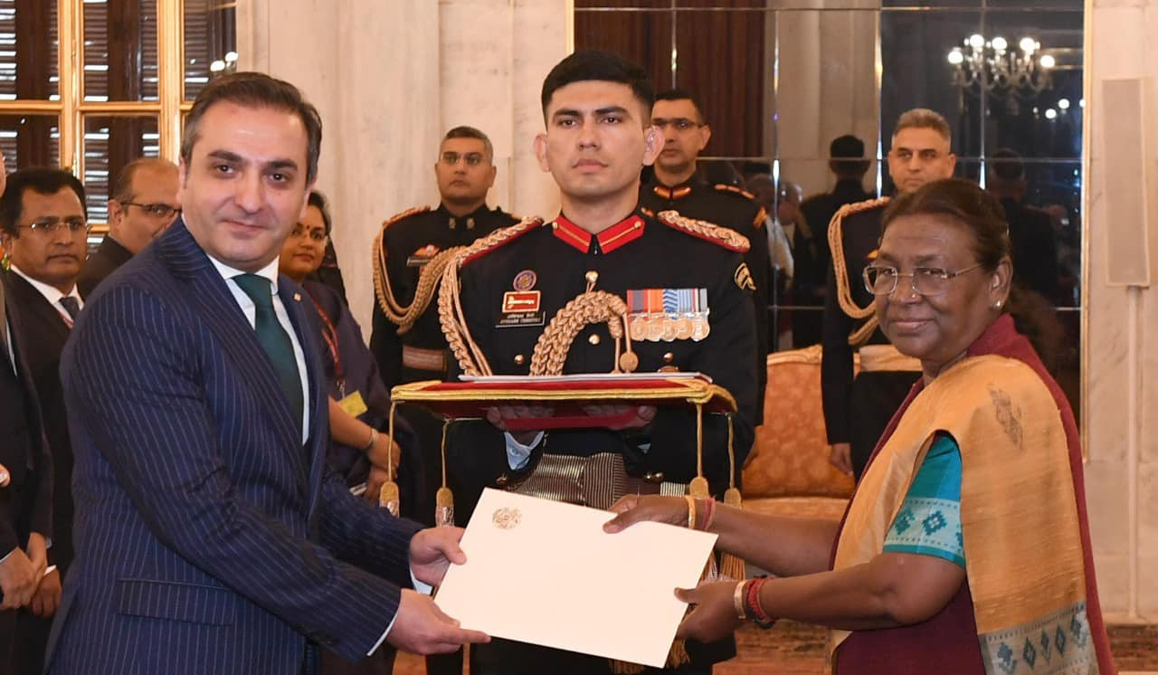 Դեսպան Վահագն Աֆյանն իր հավատարմագրերն է հանձնել Հնդկաստանի նախագահին