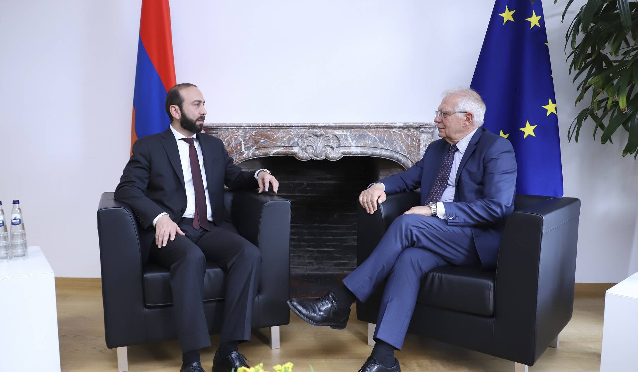 ЕС привержен достижению стабильного и всеобъемлющего мира на Южном Кавказе: Боррель