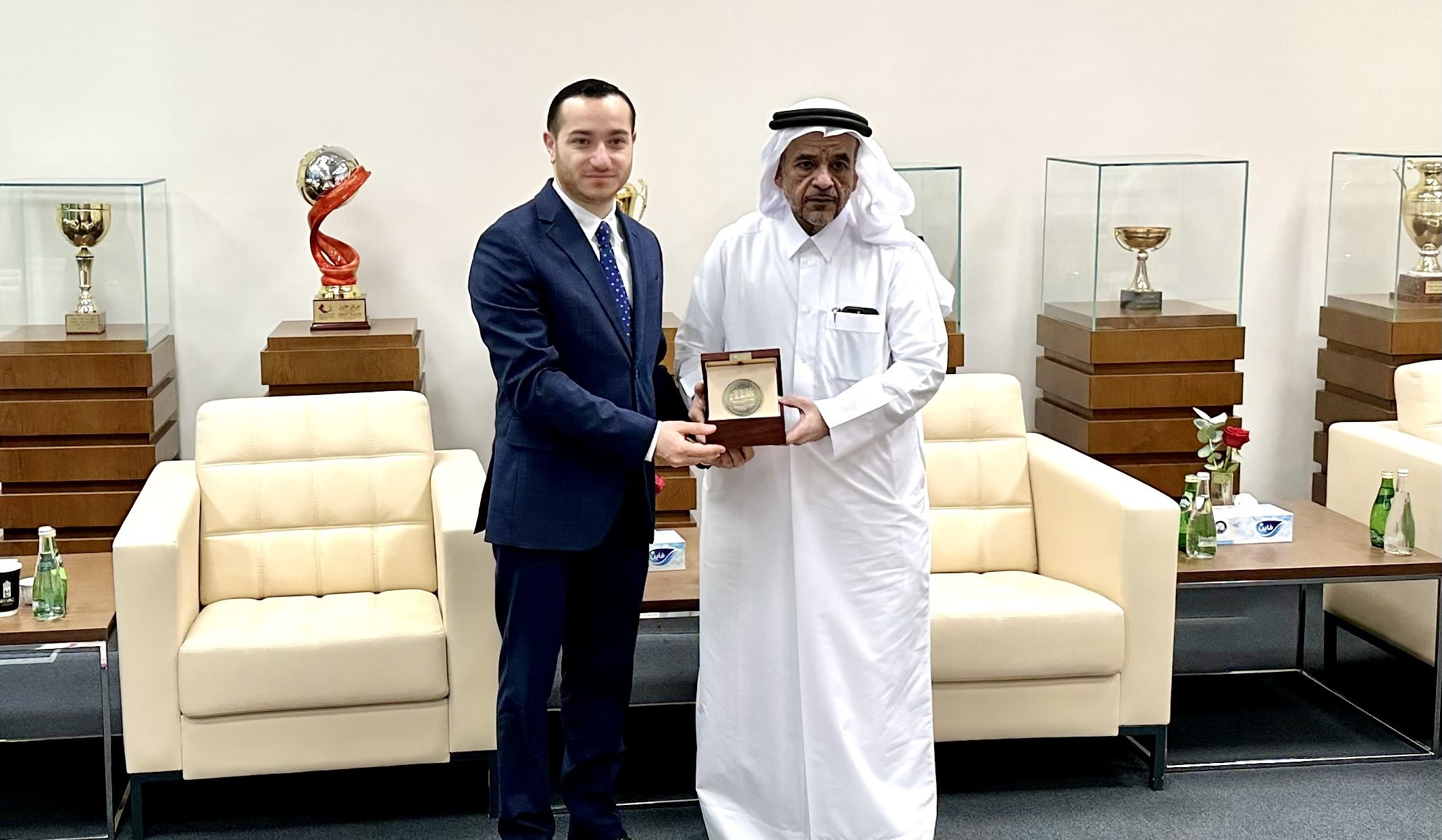 Մխիթար Հայրապետյանը Կատարի համալսարանի ռեկտորին առաջարկել է դիտարկել համալսարանում հայագիտության կենտրոն հիմնելու հնարավորությունը