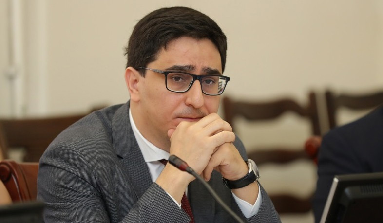 According to Prime Minister's decree, Yeghishe Kirakosyan will be sent to USA on business