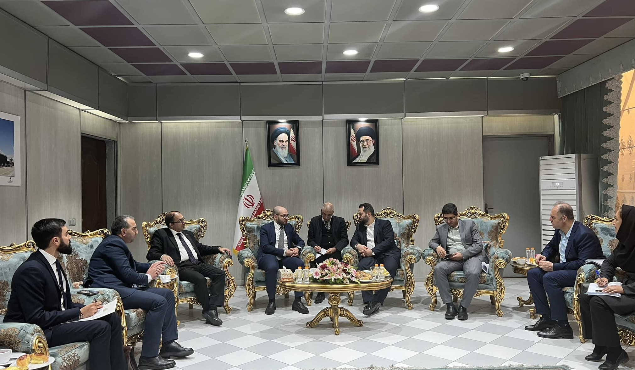 Deputy Minister of Economy and Mehdi Zeighami discussed issues of establishing joint productions