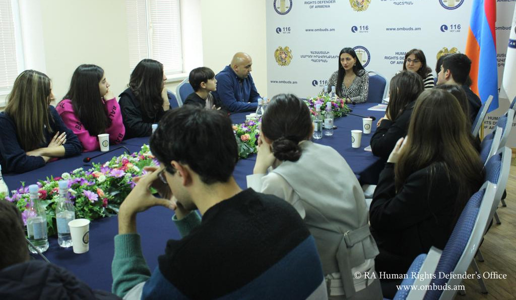 Անահիտ Մանասյանն ընդունել է «Գազպրոմ Արմենիա» կրթահամալիրի ավագ դպրոցի աշակերտներին