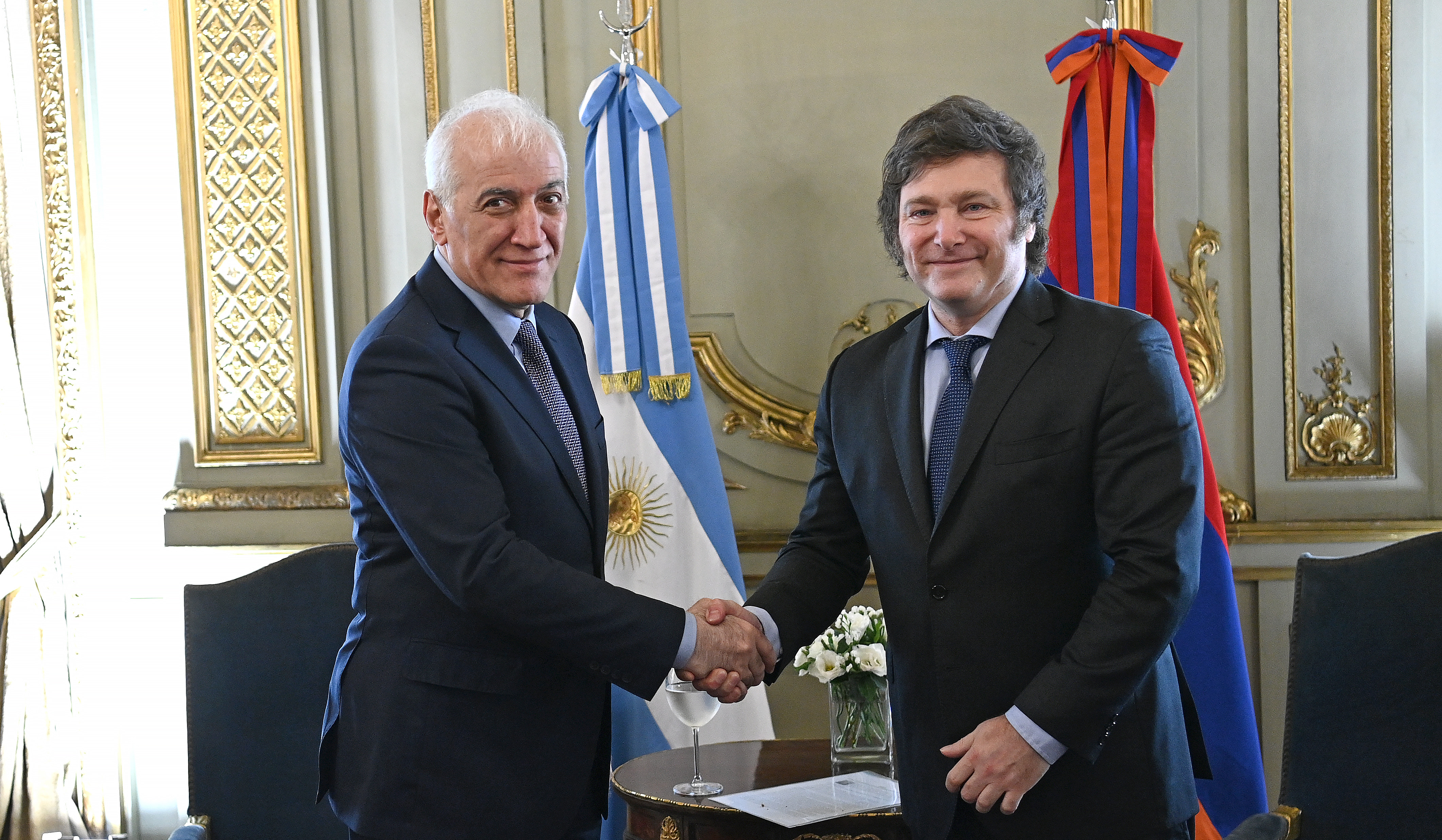 Վահագն Խաչատուրյանն Արգենտինայի ընտրված նախագահին հրավիրել է Հայաստան