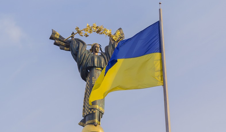 Поддержка Украины со стороны Запада изнашивается: El Pais