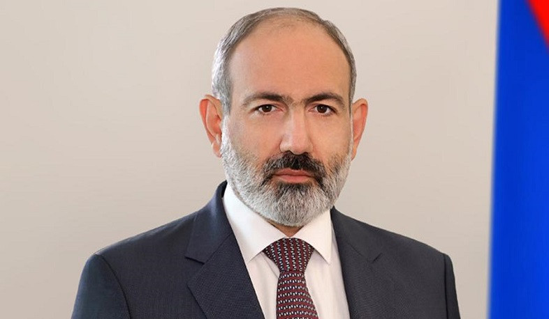 Nikol Paşinyan Donald Tusku Polşanın baş naziri seçilməsi münasibətilə təbrik edib