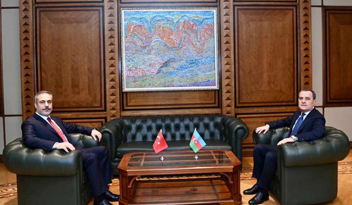 Прогресс между Баку и Ереваном также положительно повлияет на процесс урегулирования между Турцией и Арменией: Фидан