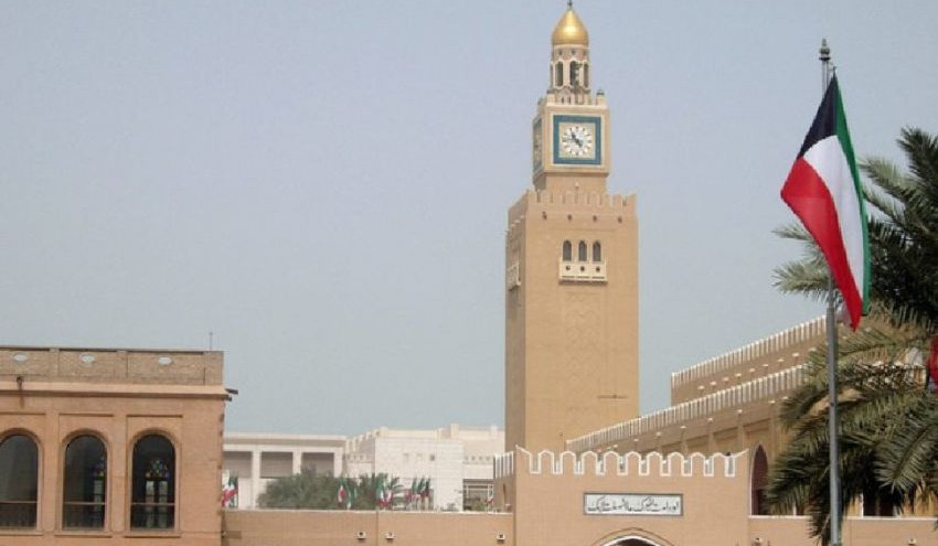 Sheikh Mishal Al-Ahmad Al-Jaber Al-Sabah named Emir of Kuwait