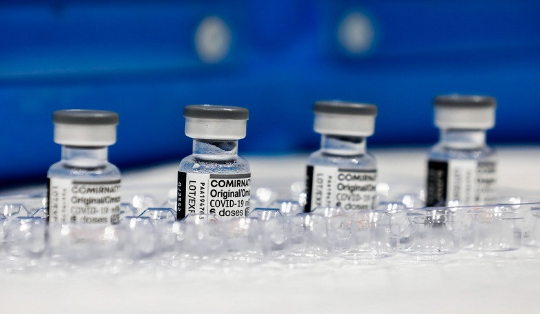 ЕС уничтожил не менее 215 миллионов доз вакцины против COVID-19: Politico