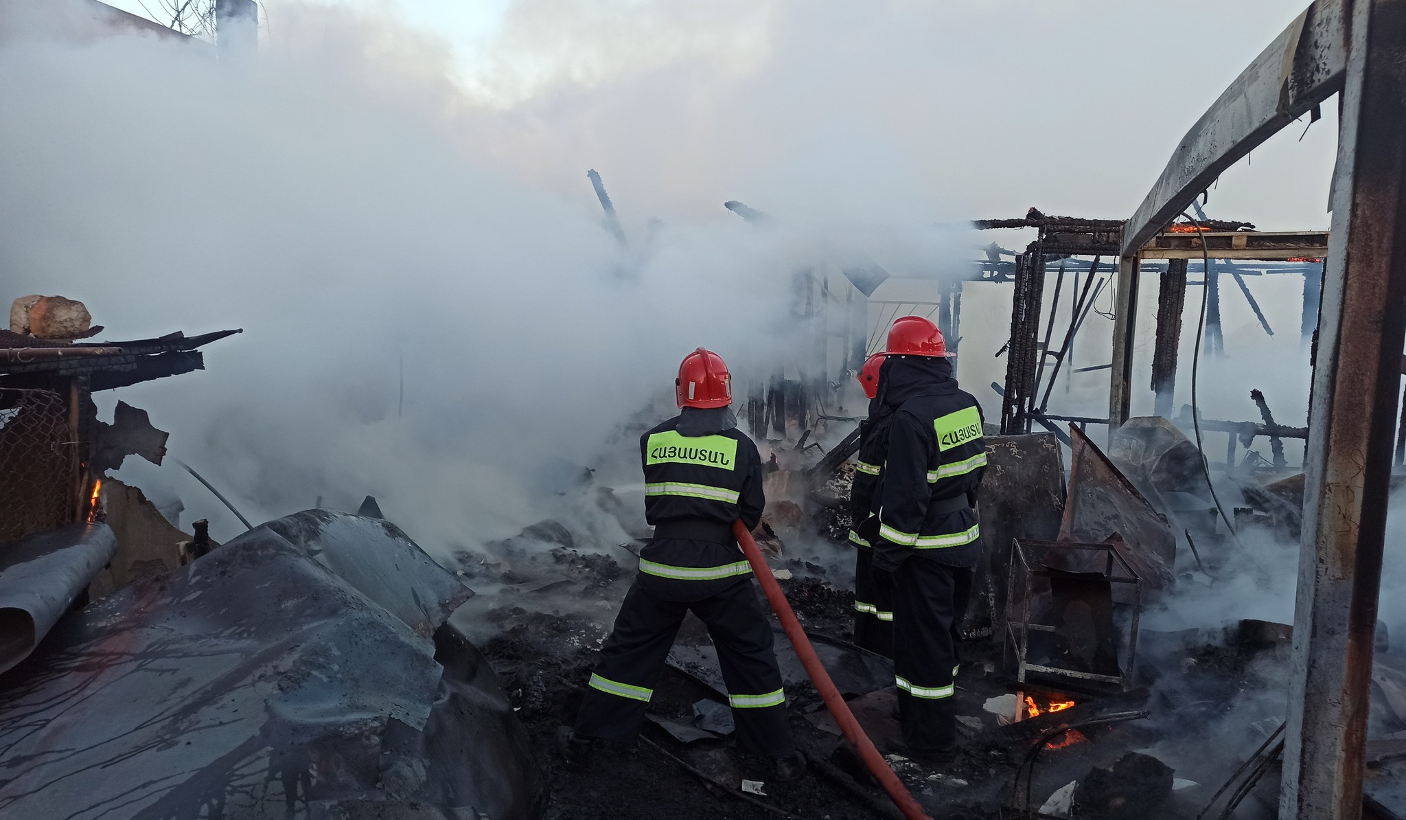 Վանաձորում վագոն-տնակներ են այրվել