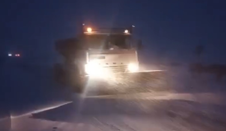 Ճանապարհները սպասարկող ընկերություններն ուժեղացված ռեժիմով հանրապետության ամբողջ տարածքում 24-ժամյա հերթապահություն են անում