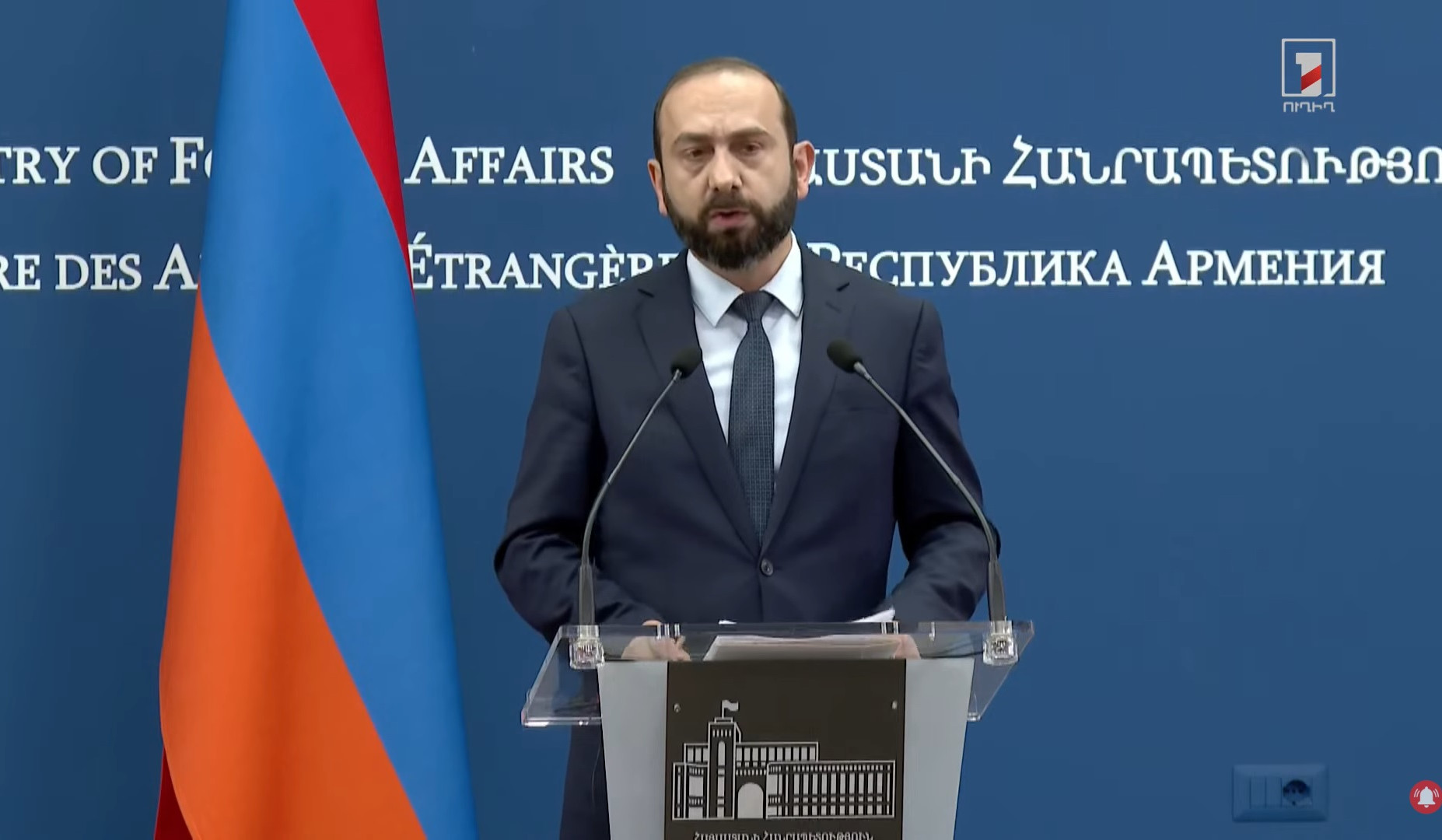 Regional nəqliyyatın tam istifadəsi məsələsi Ermənistan və İranın qəbul etdiyi siyasət tam uyğundur: Mirzoyan