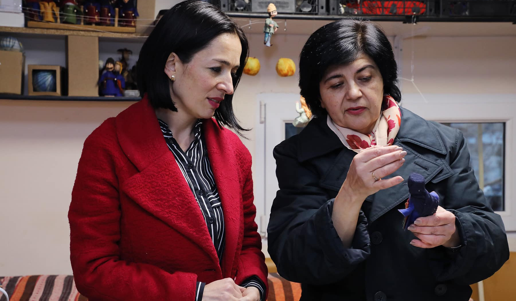 Պետությունը պատրաստակամ է աջակցելու ոլորտի զարգացման նվիրյալներին. Ժաննա Անդրեասյանն   այցելել է տիկնիկագործ Ալլա Սարգսյանի արվեստանոց