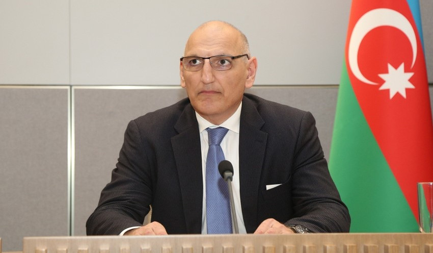 Bakı ilə Yerevan arasında danışıqlar prosesində irəliləyiş şansları artıb: Əmirbəyov