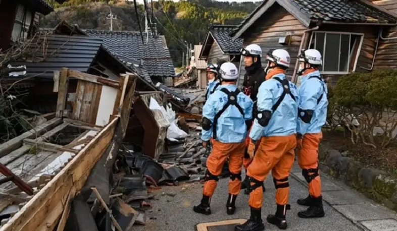 В Японии число жертв землетрясений достигло 100 человек