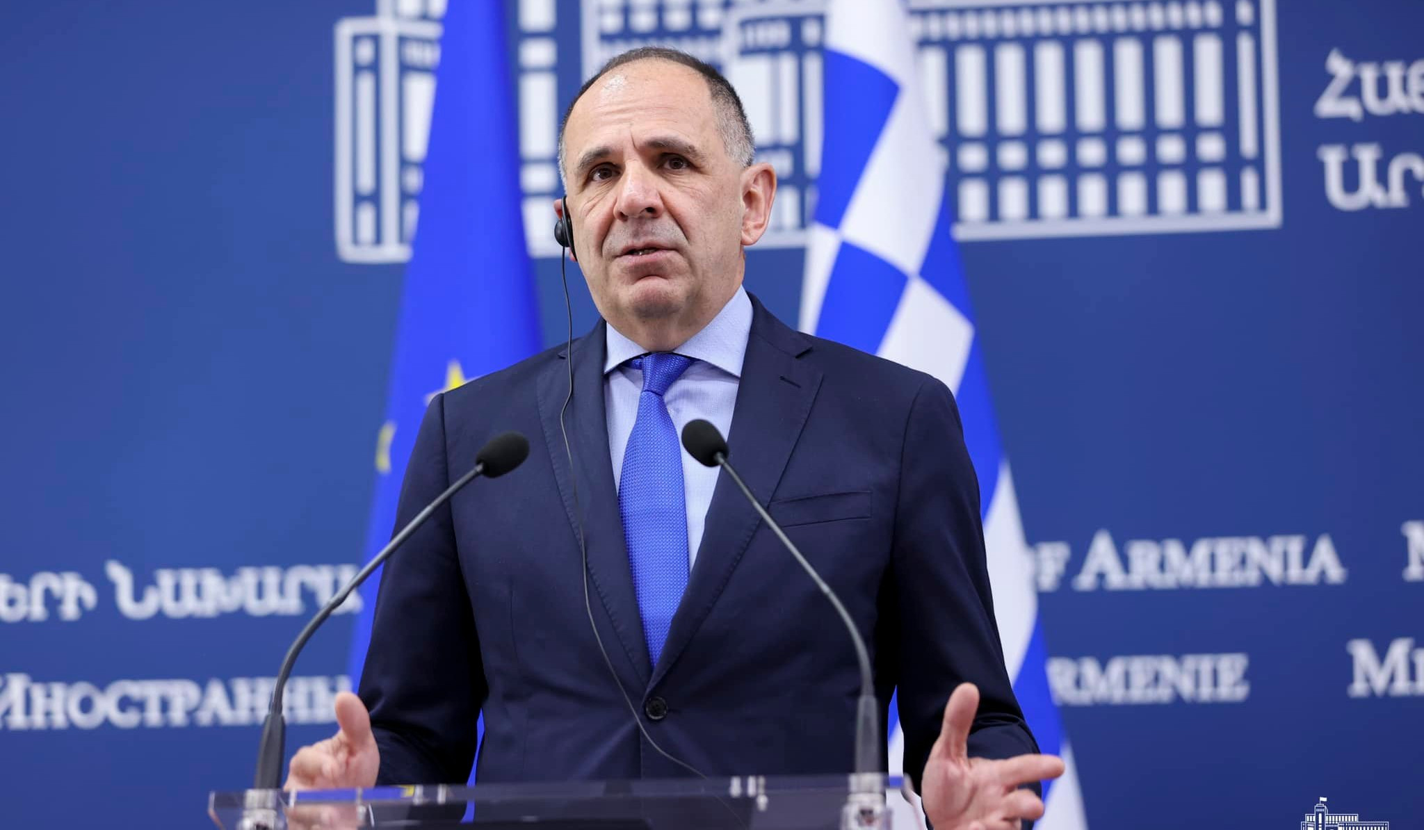 It is important to help our friendly and ally country on all international platforms: statement of Greek Foreign Minister after visit to Armenia
