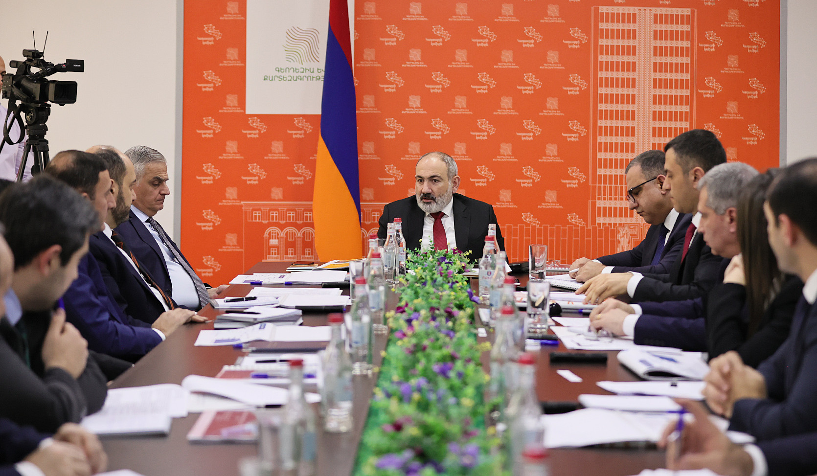 2023-ին ՀՀ-ում իրականացվել է անշարժ գույքի 220 հազար գործարք. քննարկվել է Կադաստրի կոմիտեի գործունեության հաշվետվությունը