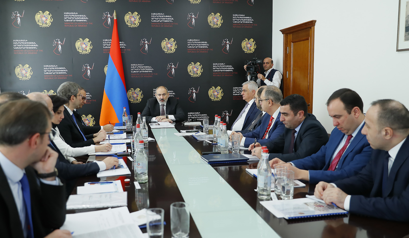 We must have Constitution that makes Armenia more competitive and viable in new geopolitical conditions: Prime Minister