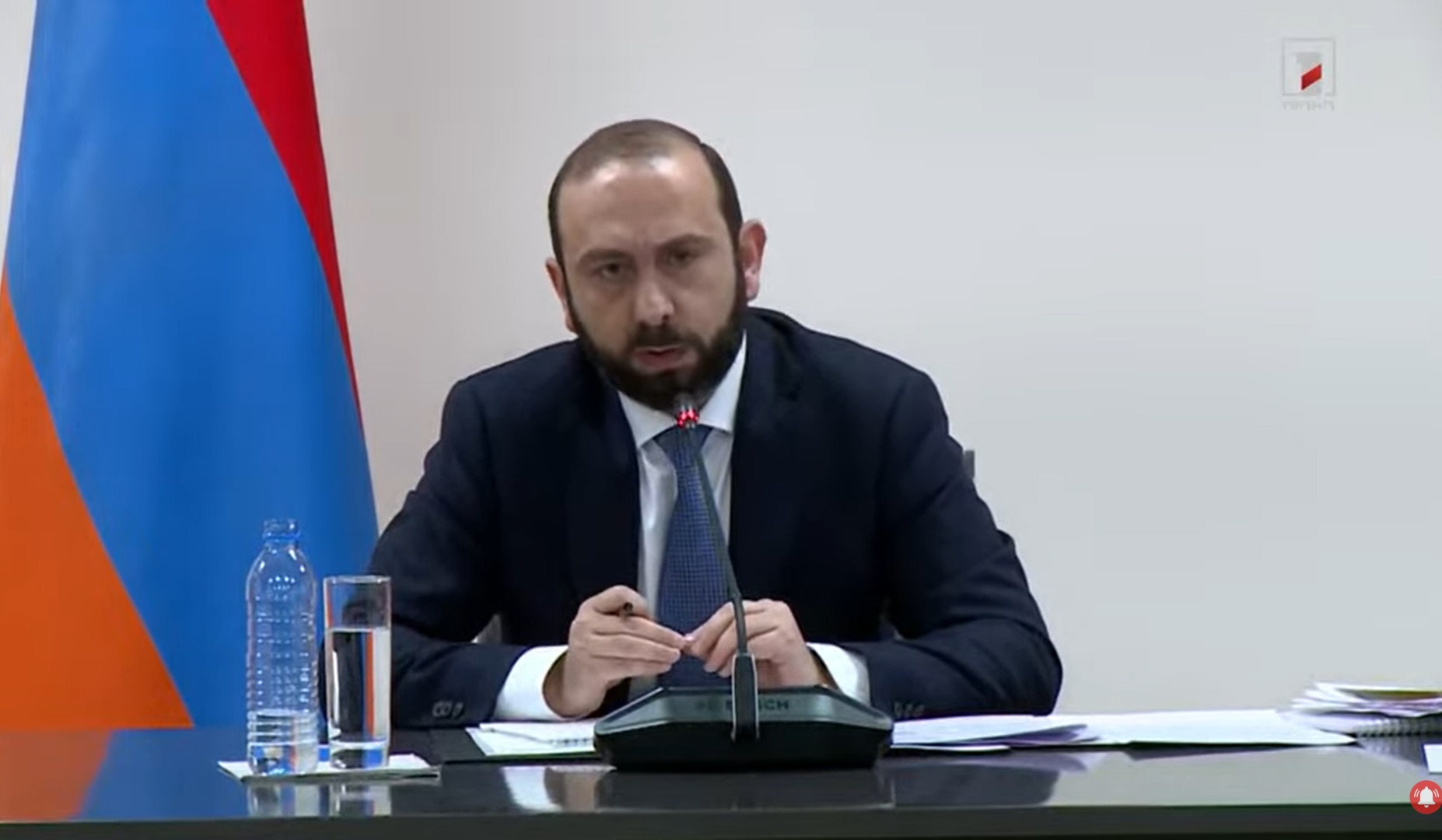 Призываю российских партнеров не приписывать армянской стороне обвинений, в которых Армения не имеет вины: Мирзоян