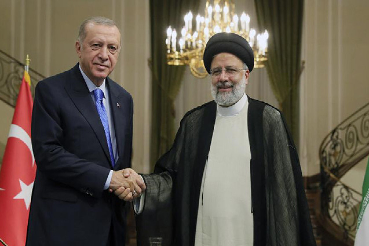 İran və Türkiyə prezidentləri Ankarada görüşüb