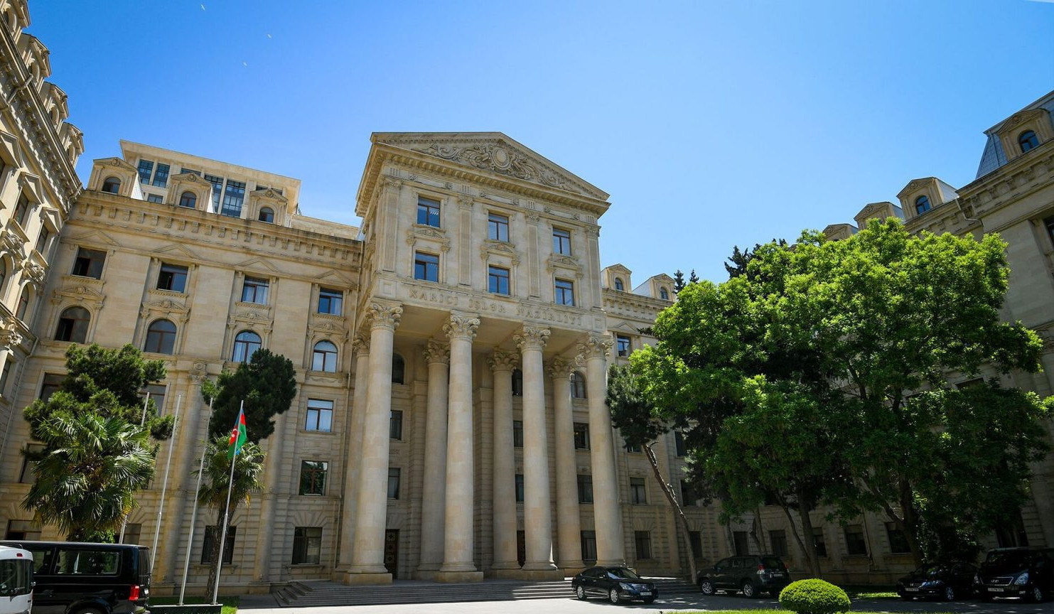 Ադրբեջանի ԱԳՆ-ն արձագանքել է 8 տեղեկամատյանի փոխանցման մասին ՀՀ ԱԱԾ հայտարարությանը