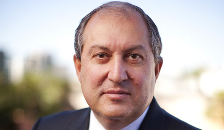 Армен Саркисян провел первые встречи