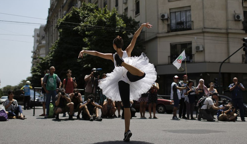 Բալետ բողոքի նոտայով. միջազգային օրակարգ