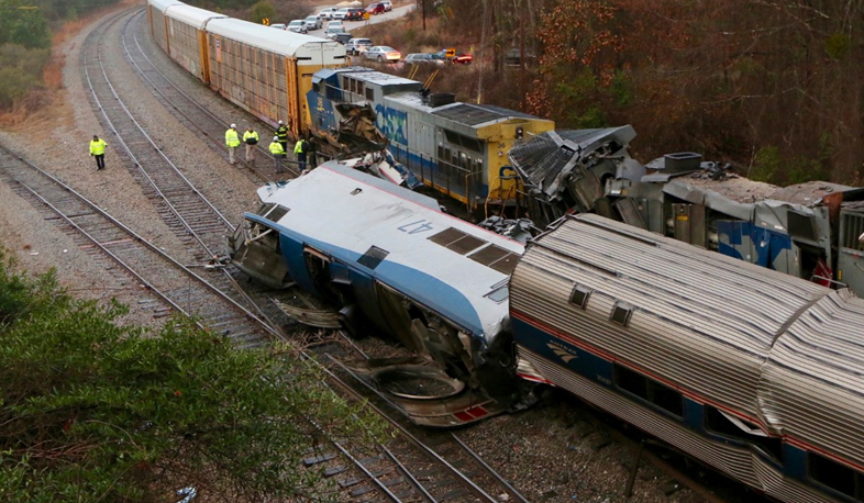Trains collide in South Carolina