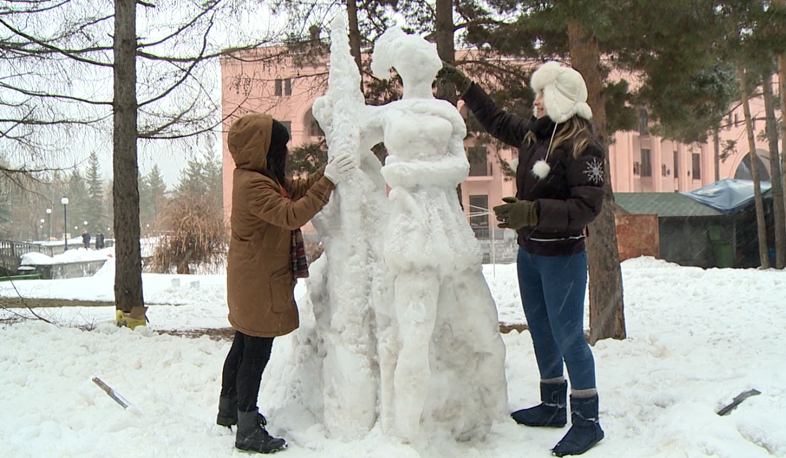 Snowman festival in Jermuk